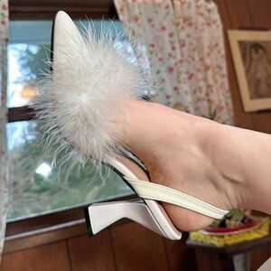 Feathered Sling Back Pointed Toe Kitten Heels